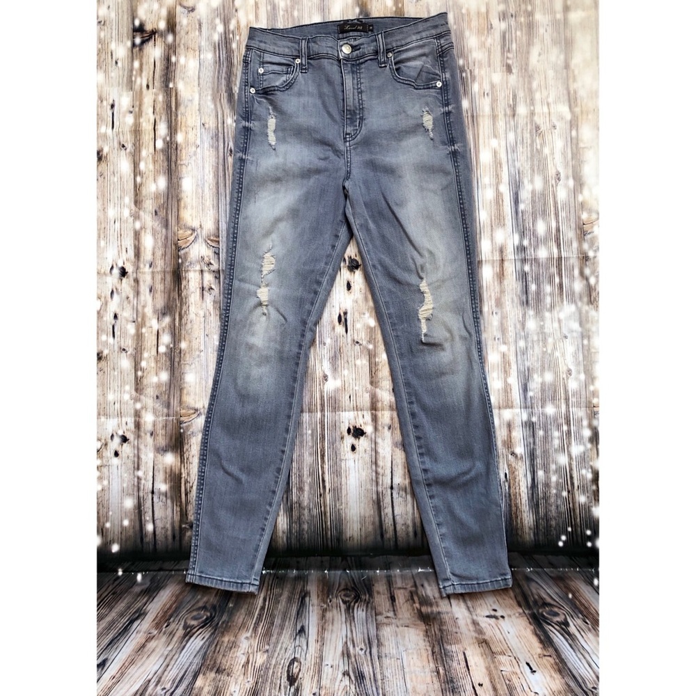 Level 99 high rise destroyed skinny jeans